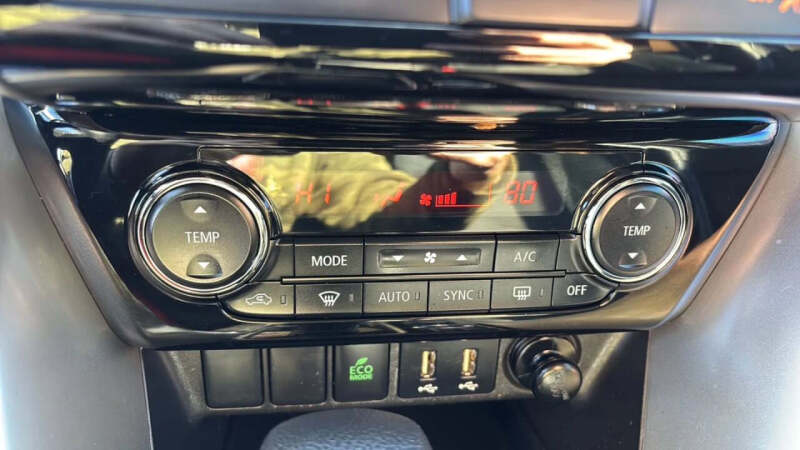 2022 Mitsubishi Eclipse Cross SE