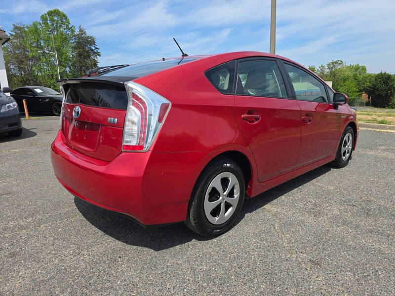 2012 Toyota Prius Two