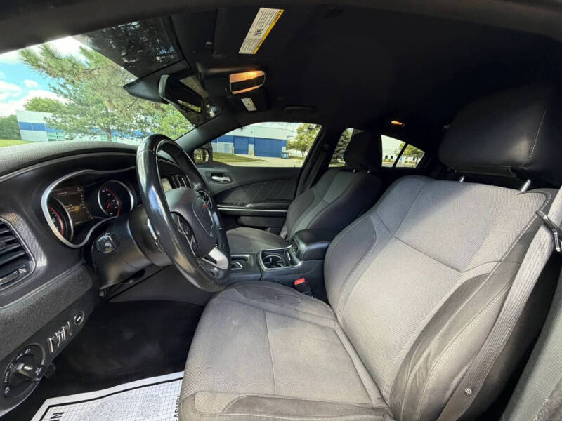 2017 Dodge Charger SXT