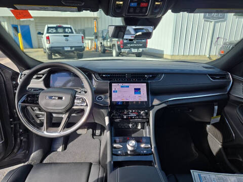 2025 Jeep Grand Cherokee Overland