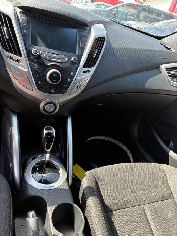 2017 Hyundai Veloster Value Edition