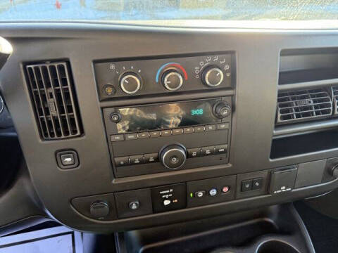 2021 Chevrolet Express LT 2500