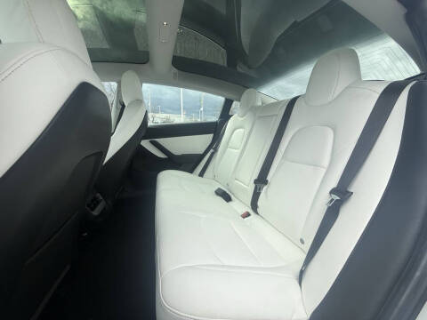 2020 Tesla Model 3 Long Range