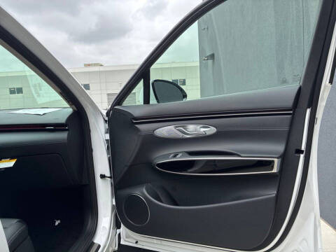 2026 Genesis GV70