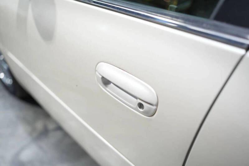 2003 Cadillac DeVille DHS