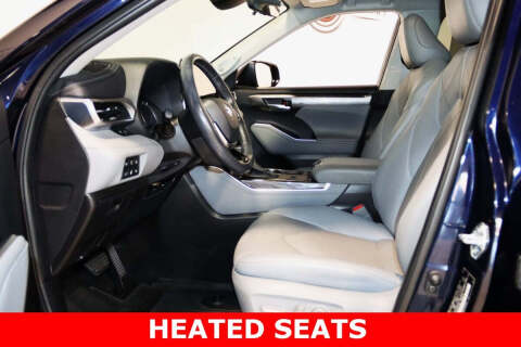 2021 Toyota Highlander Hybrid Platinum