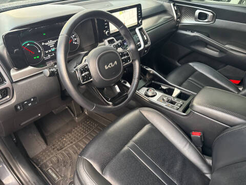 2023 Kia Sorento Hybrid EX