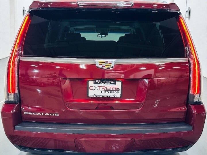 2018 Cadillac Escalade ESV Premium Luxury