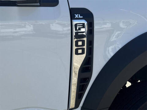 2024 Ford F-600 Super Duty