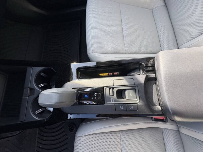 2023 Toyota Prius Limited