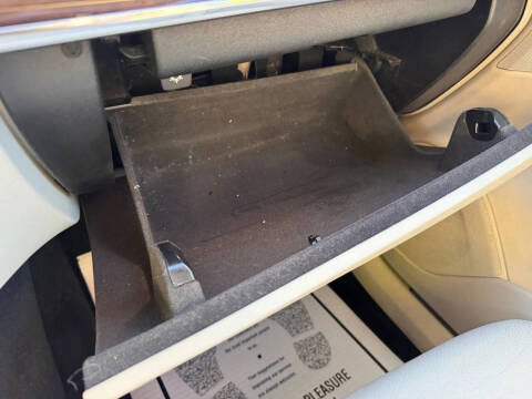 2017 Volvo XC90 T6 Momentum