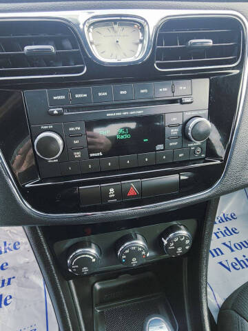 2012 Chrysler 200 Touring