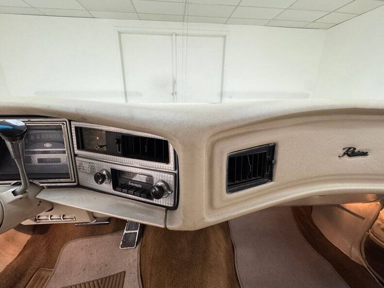 1972 Buick Riviera