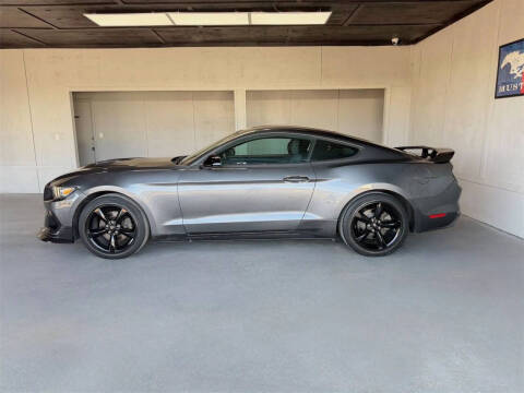 2016 Ford Mustang V6