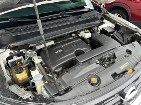 2020 Nissan Pathfinder S