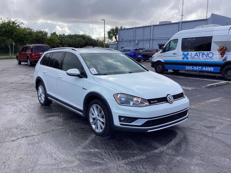 2017 Volkswagen Golf Alltrack