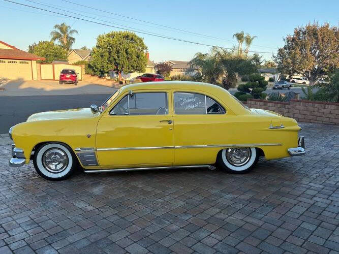 1951 Ford Deluxe