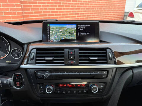 2015 BMW 3 Series 320i