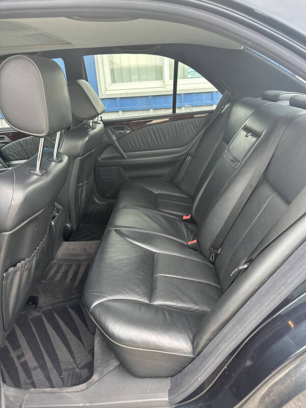 1996 Mercedes-Benz E-Class E 320