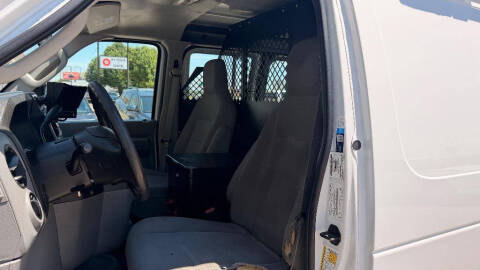 2014 Ford E-Series E-150