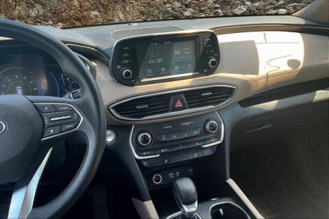 2019 Hyundai Santa Fe SEL 2.4L