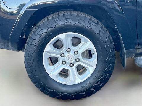 2022 Toyota 4Runner SR5