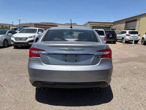 2013 Chrysler 200 Limited