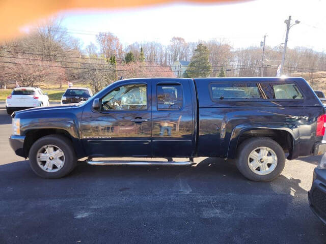 2008 Chevrolet Silverado 1500 for sale at B&J AUTO SALES in Rensselaer, NY