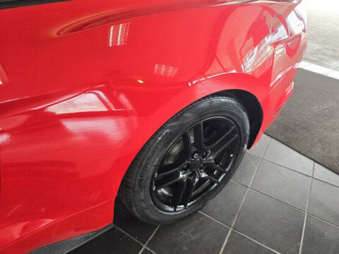 2017 Ford Mustang V6