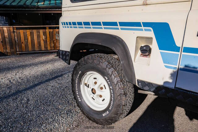 1988 Land Rover Defender