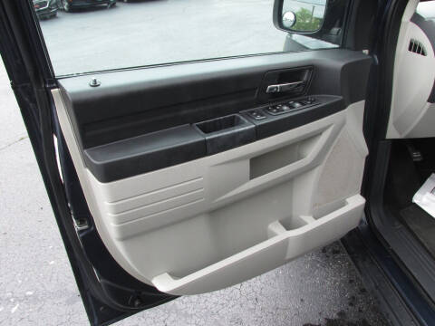 2009 Dodge Grand Caravan SE