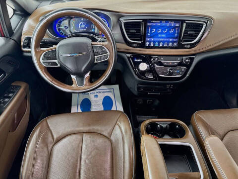 2020 Chrysler Pacifica Hybrid Limited