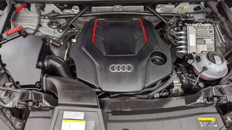 2022 Audi SQ5 3.0T quattro Premium Plus