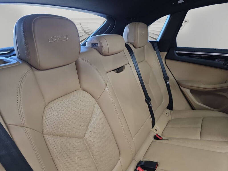 2017 Porsche Macan GTS