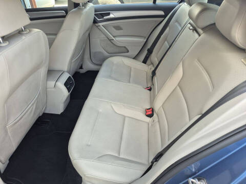 2015 Volkswagen e-Golf SEL Premium