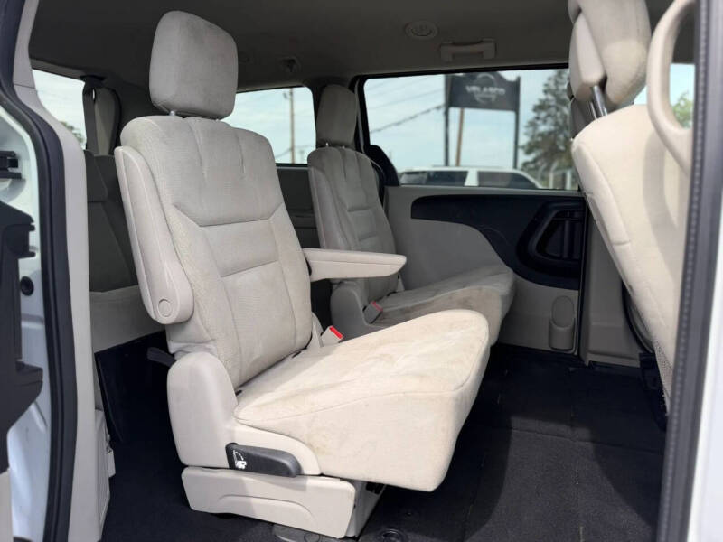 2015 Dodge Grand Caravan SE