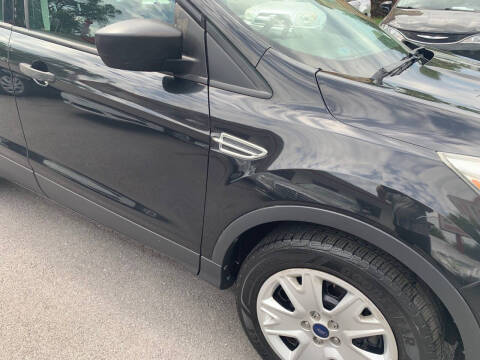 2014 Ford Escape S