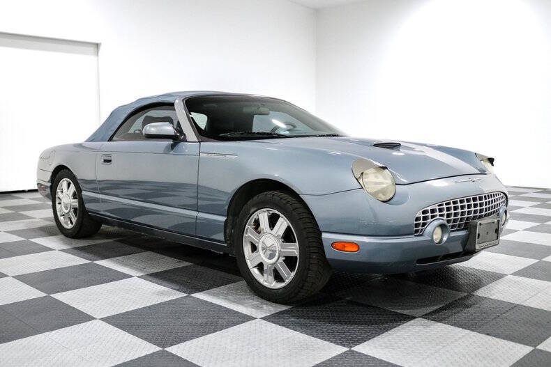 2005 Ford Thunderbird Deluxe