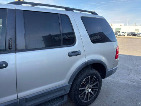 2003 Ford Explorer XLT