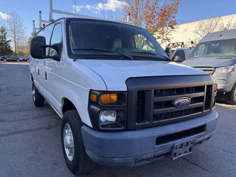 2011 Ford E-Series E-350 SD
