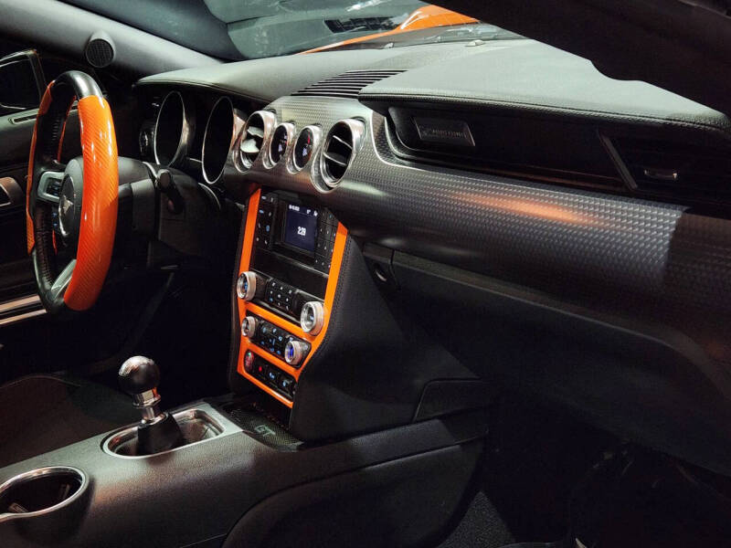 2021 Ford Mustang