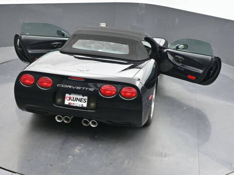 2003 Chevrolet Corvette