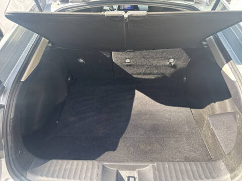 2023 Toyota Prius LE