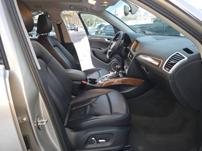 2017 Audi Q5 2.0T quattro Premium Plus