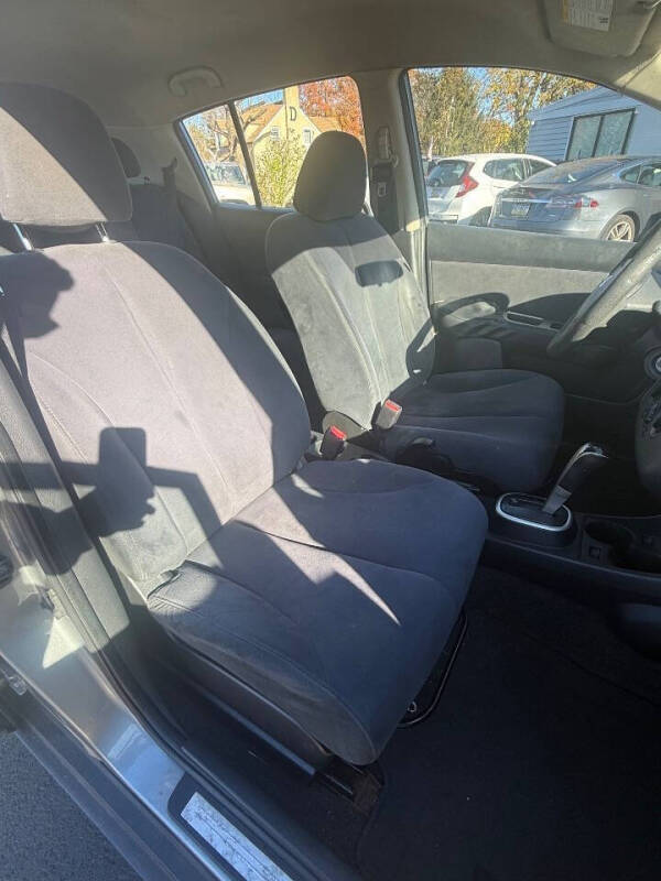 2009 Nissan Versa 1.8 S