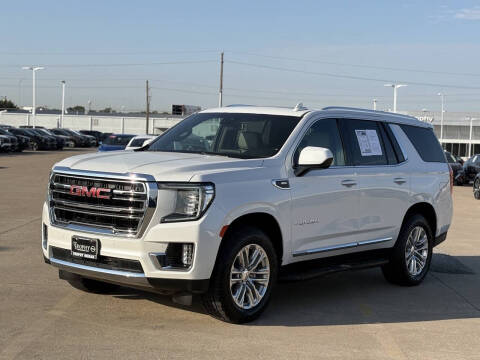 2023 GMC Yukon SLT