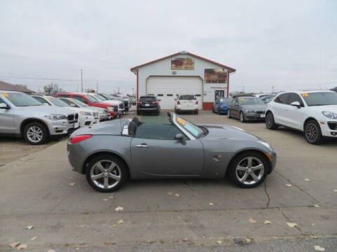 2007 Pontiac Solstice for sale at Jefferson St Motors in Waterloo IA