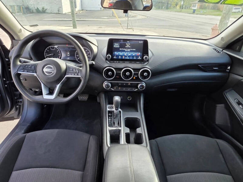 2023 Nissan Sentra SV