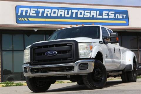 2012 Ford F-350 Super Duty for sale at METRO AUTO SALES in Arlington TX