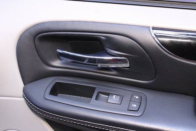 2016 Dodge Grand Caravan SE Plus